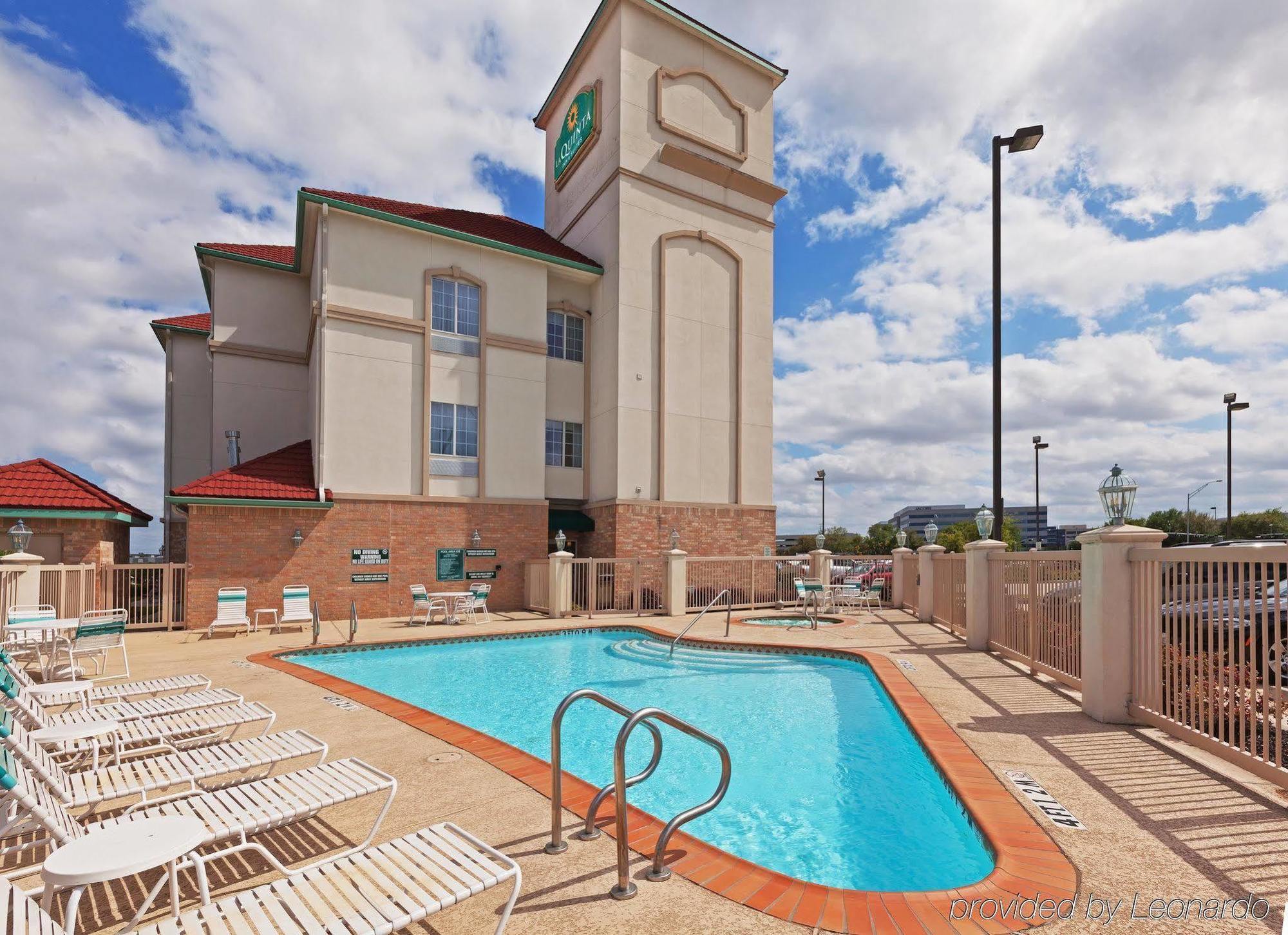 Sonesta Essential Houston Westchase Hotel Buitenkant foto